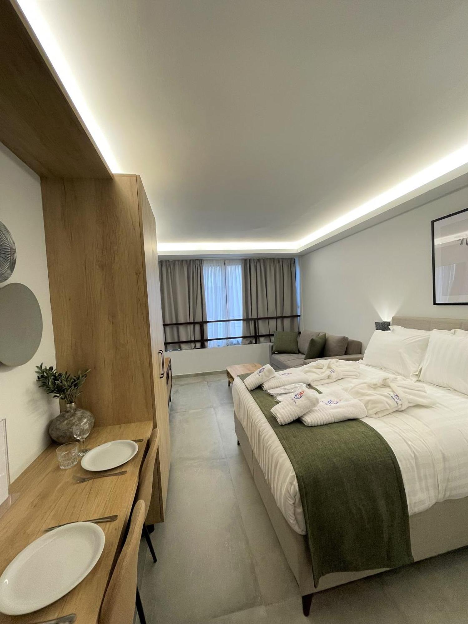 Chic Centre Suites Athènes Extérieur photo