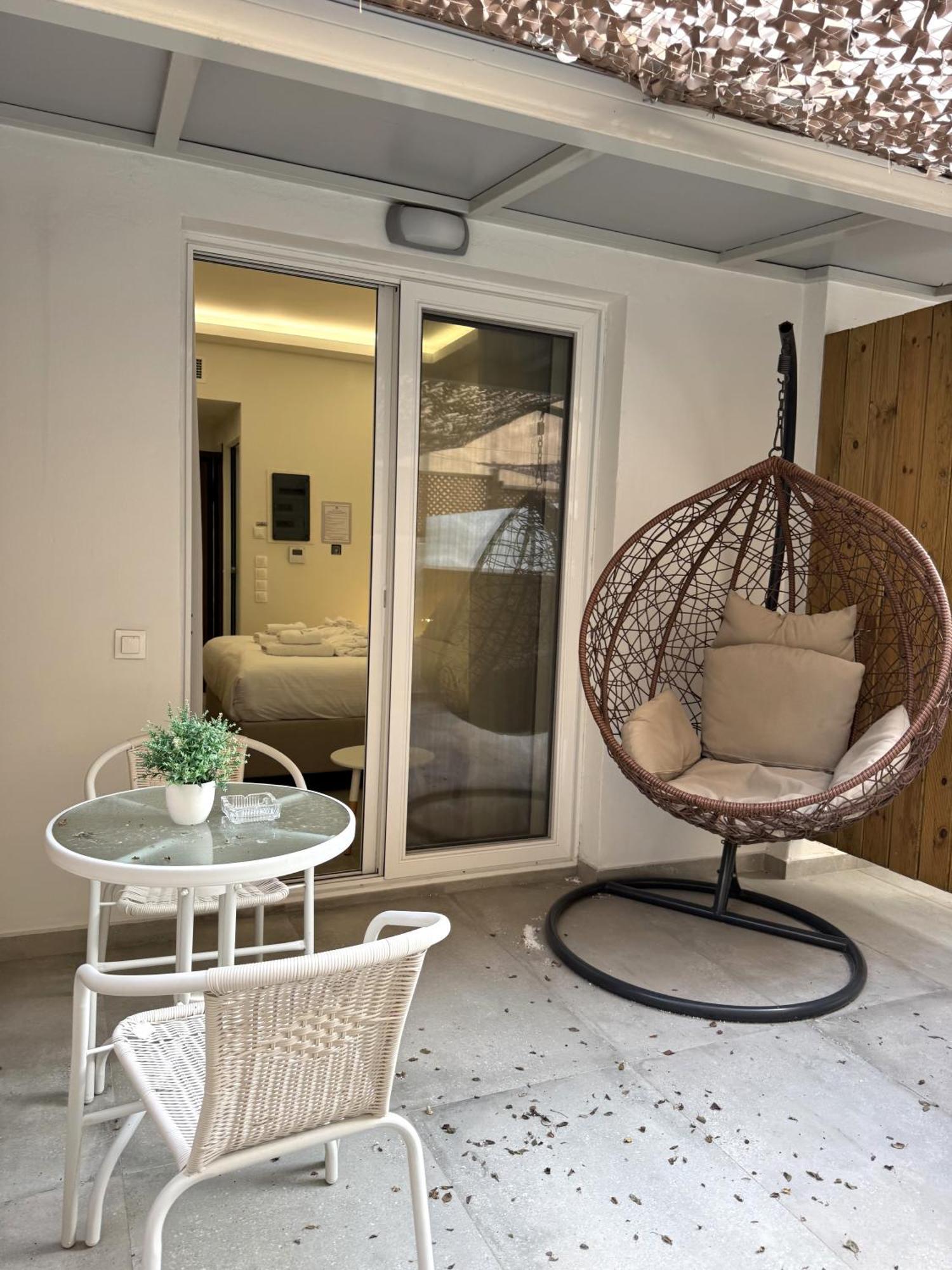 Chic Centre Suites Athènes Extérieur photo